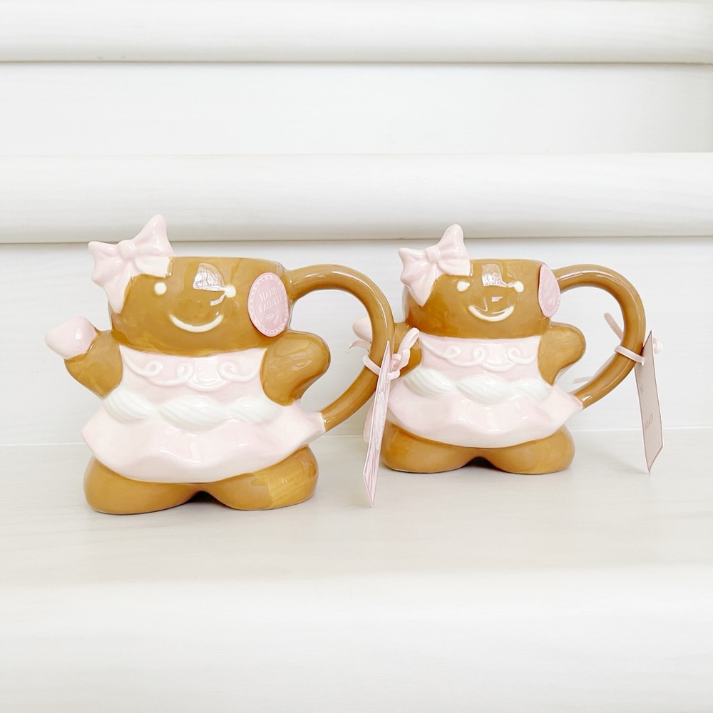 ✨ Gingerbread Girl Holiday Mug Set ✨